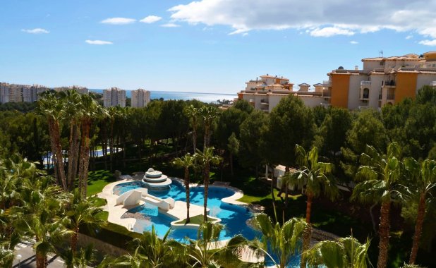 Apartment - Resale - Alicante - Campoamor