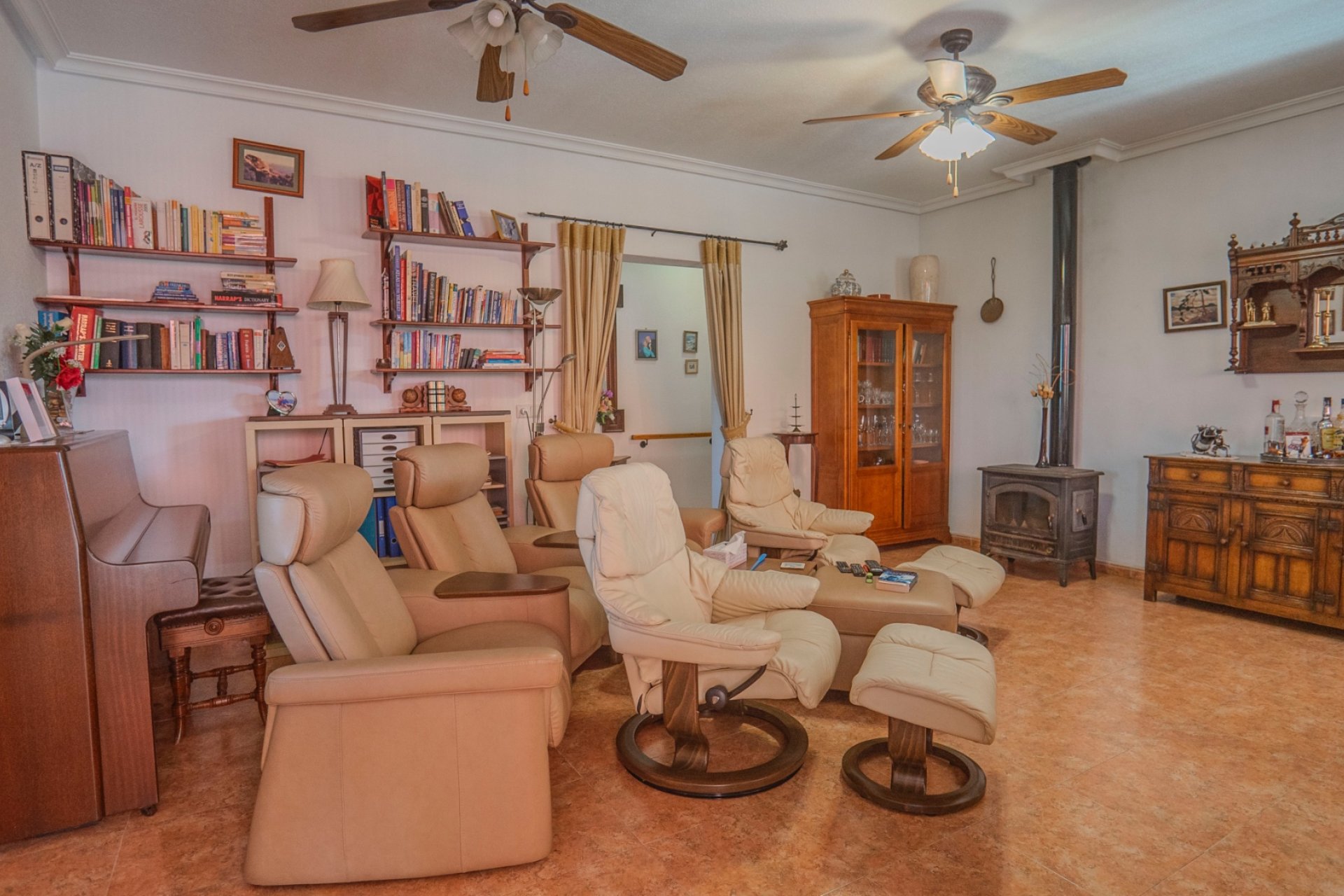 Herverkoop - Country House - Orihuela - San Bartolome