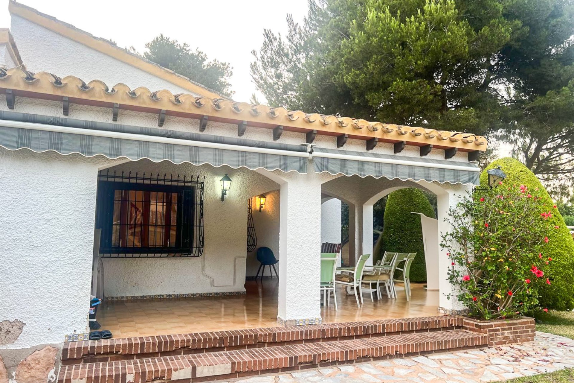 Herverkoop - Villa - Orihuela Costa - Punta Prima