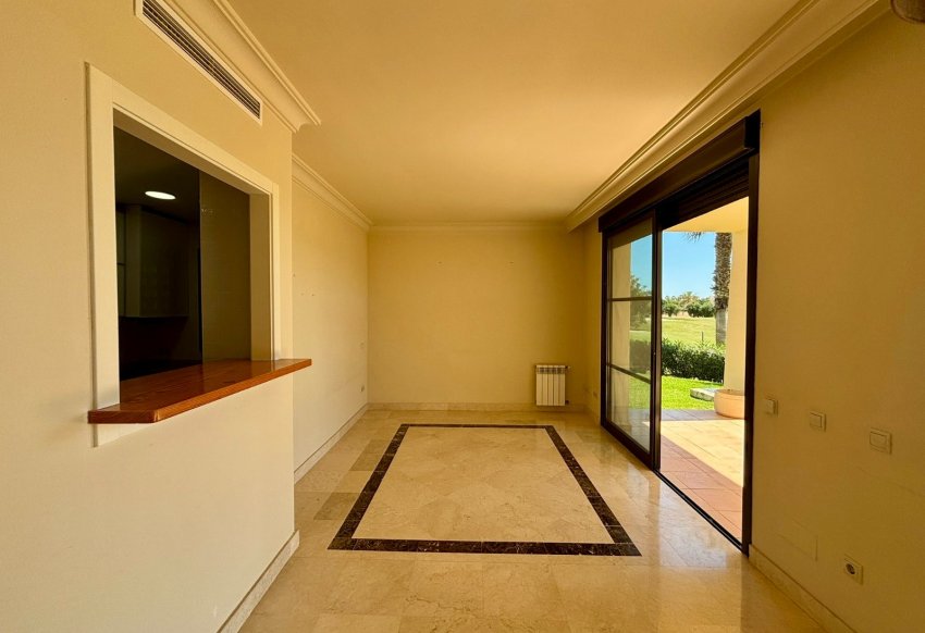 Resale - Apartment / flat - Los Alcazares