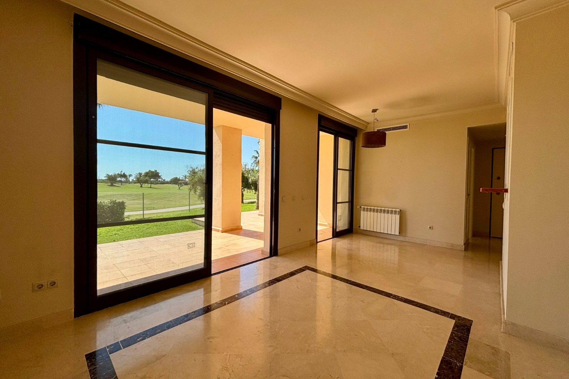 Resale - Apartment / flat - Los Alcazares