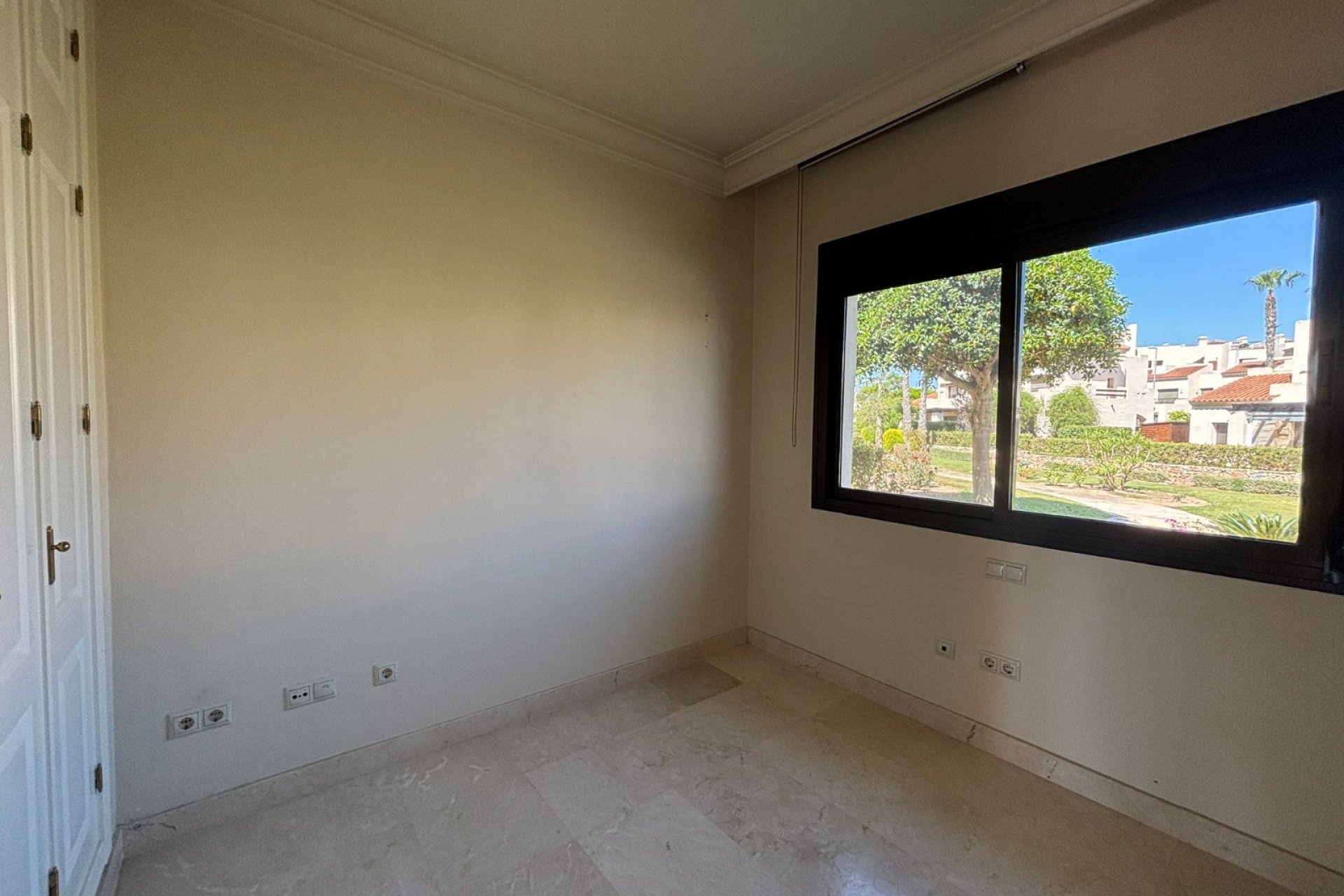 Resale - Apartment / flat - Los Alcazares