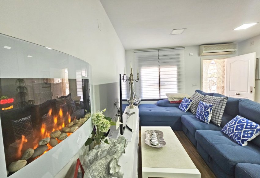 Resale - Apartment - Los Alcazares - Pueblo Patrica