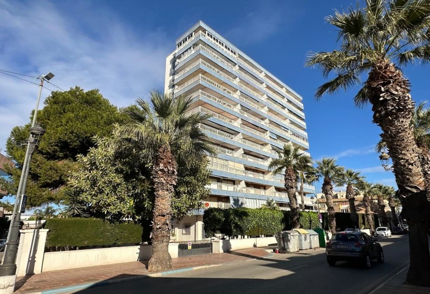Resale - Apartment - Los Alcazares