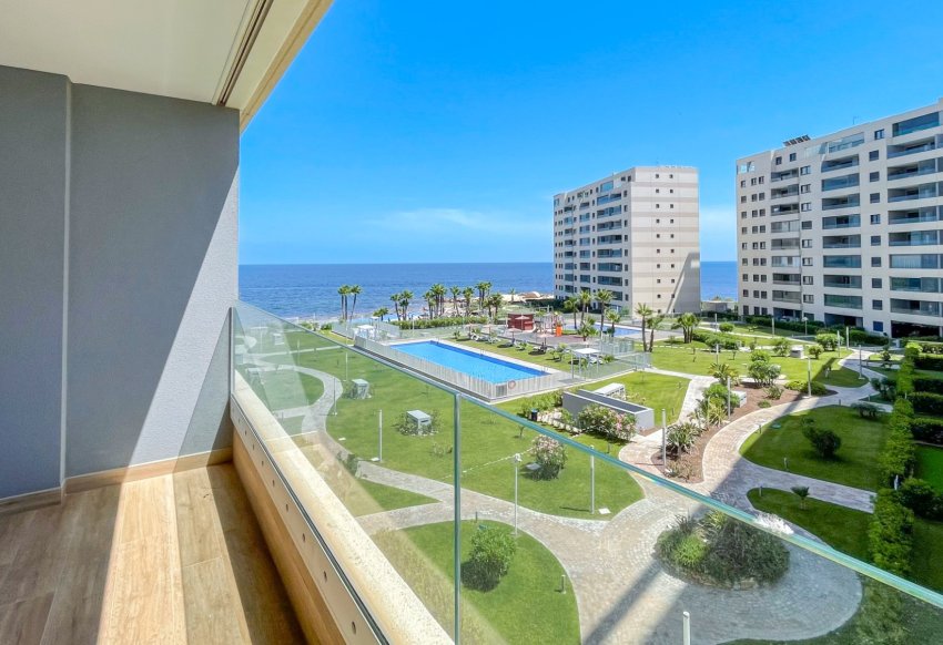 Resale - Apartment - Orihuela Costa - Punta Prima
