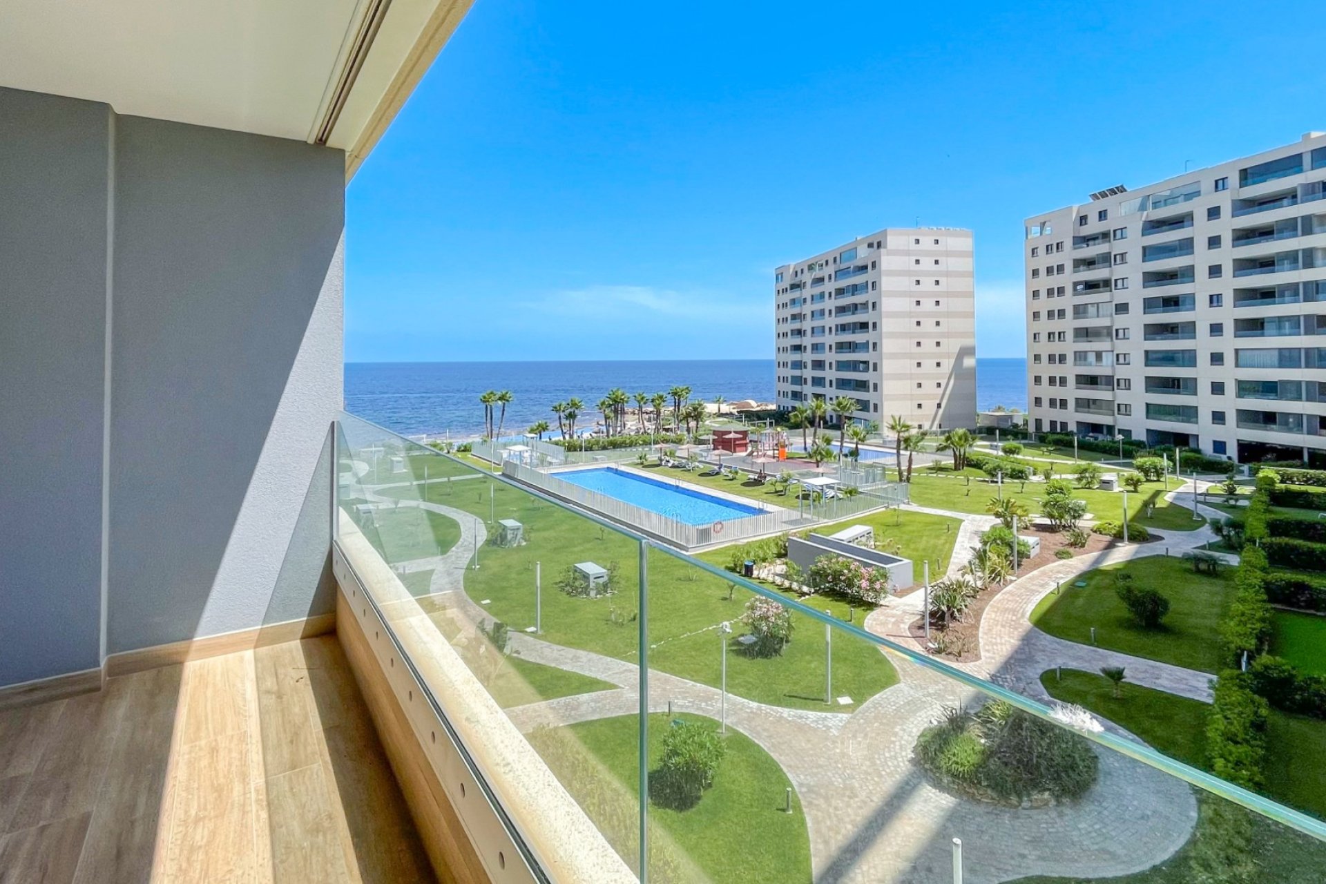 Resale - Apartment - Orihuela Costa - Punta Prima