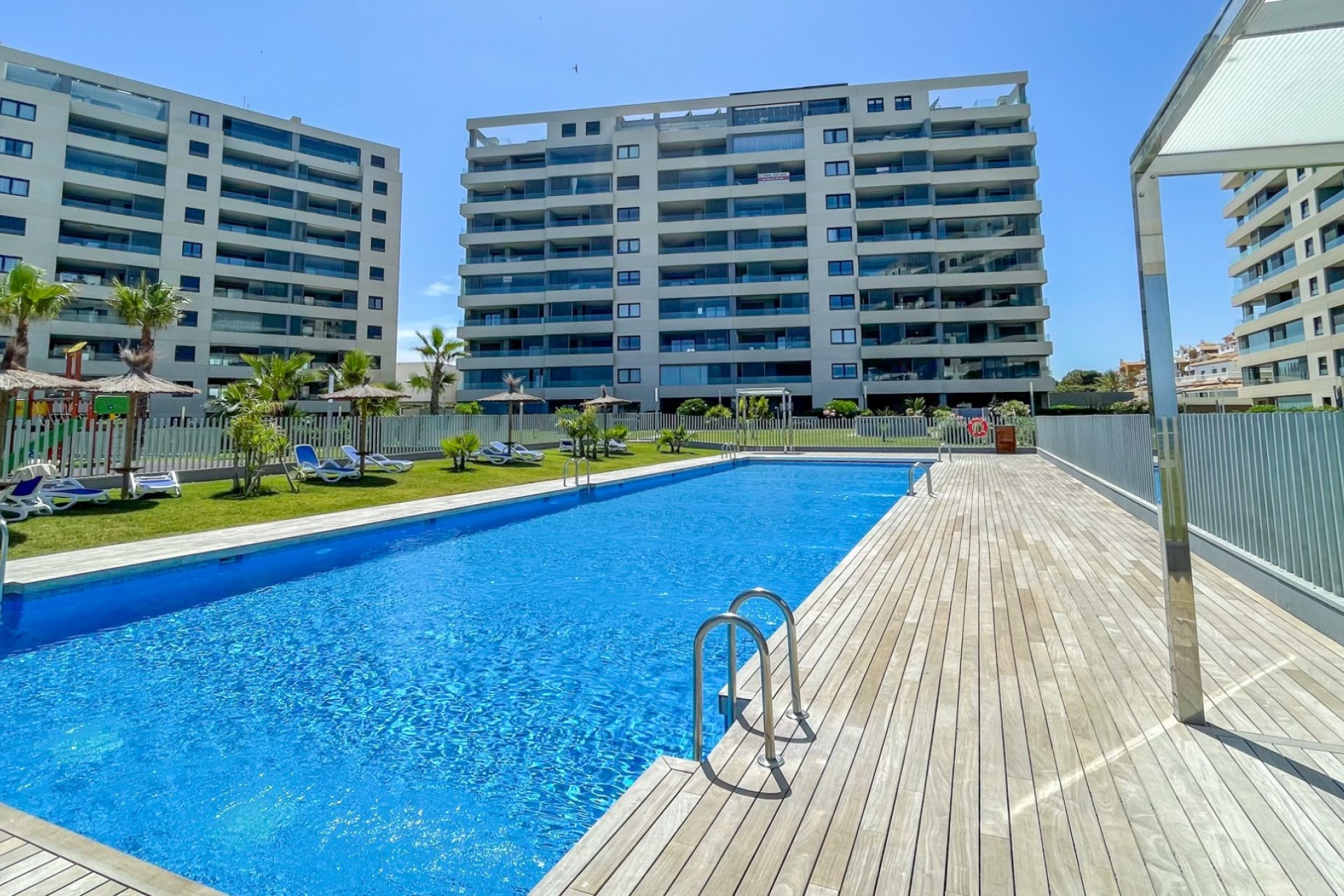 Resale - Apartment - Orihuela Costa - Punta Prima