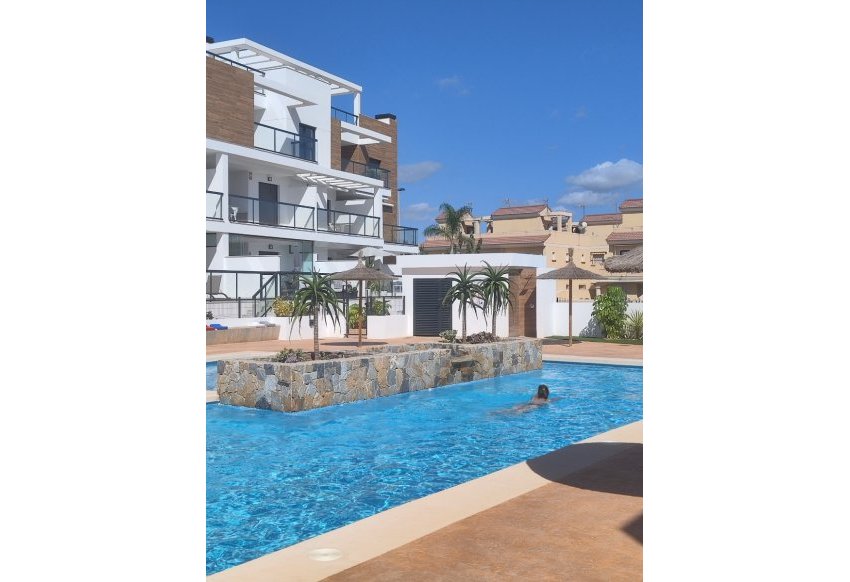 Resale - Apartment - Pilar de la Horadada - El Mojón