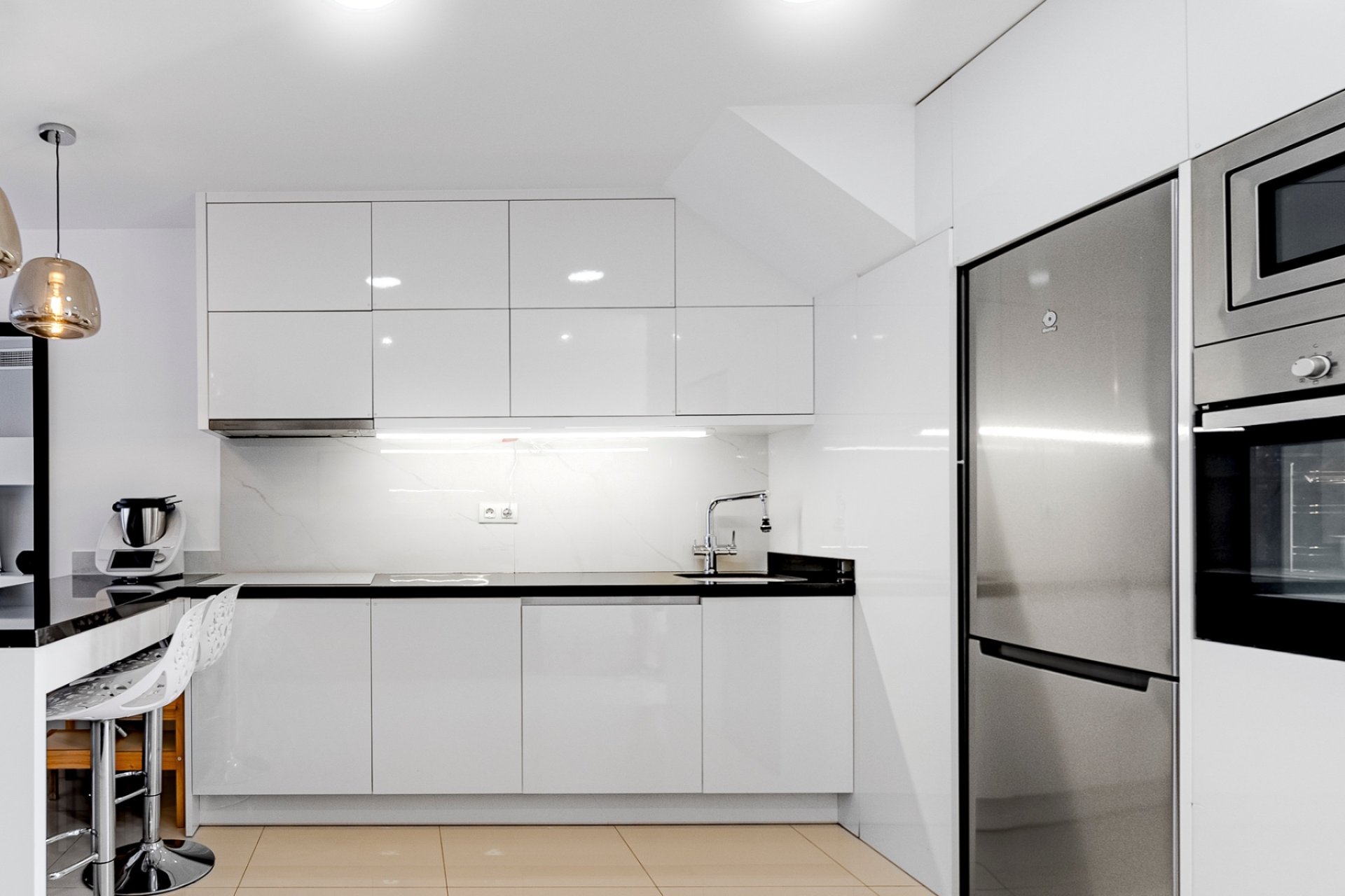 Resale - Apartment - Pilar de la Horadada - Mil Palmeras