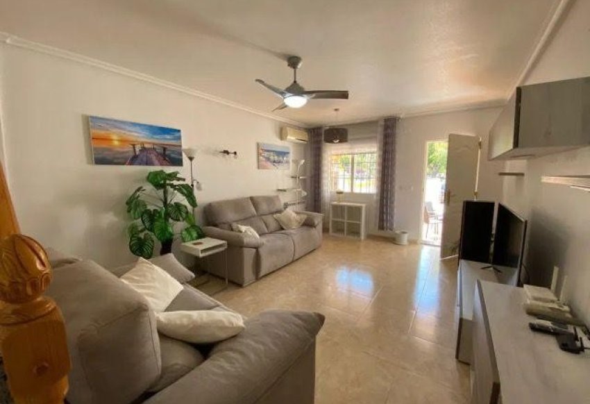 Resale - Townhouse - Los Alcazares