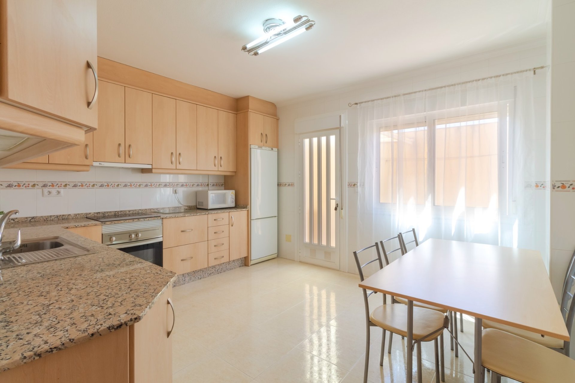 Resale - Townhouse - Los Alcazares