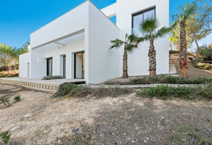 Resale - Villa - Las Colinas Golf Resort - Las Colinas golf