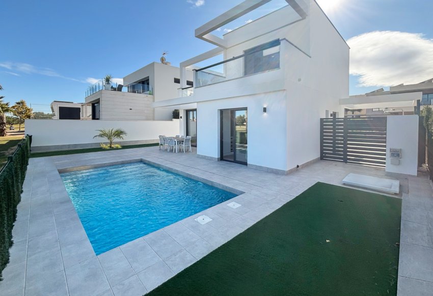 Resale - Villa - Los Alcazares - Roda Golf Resort