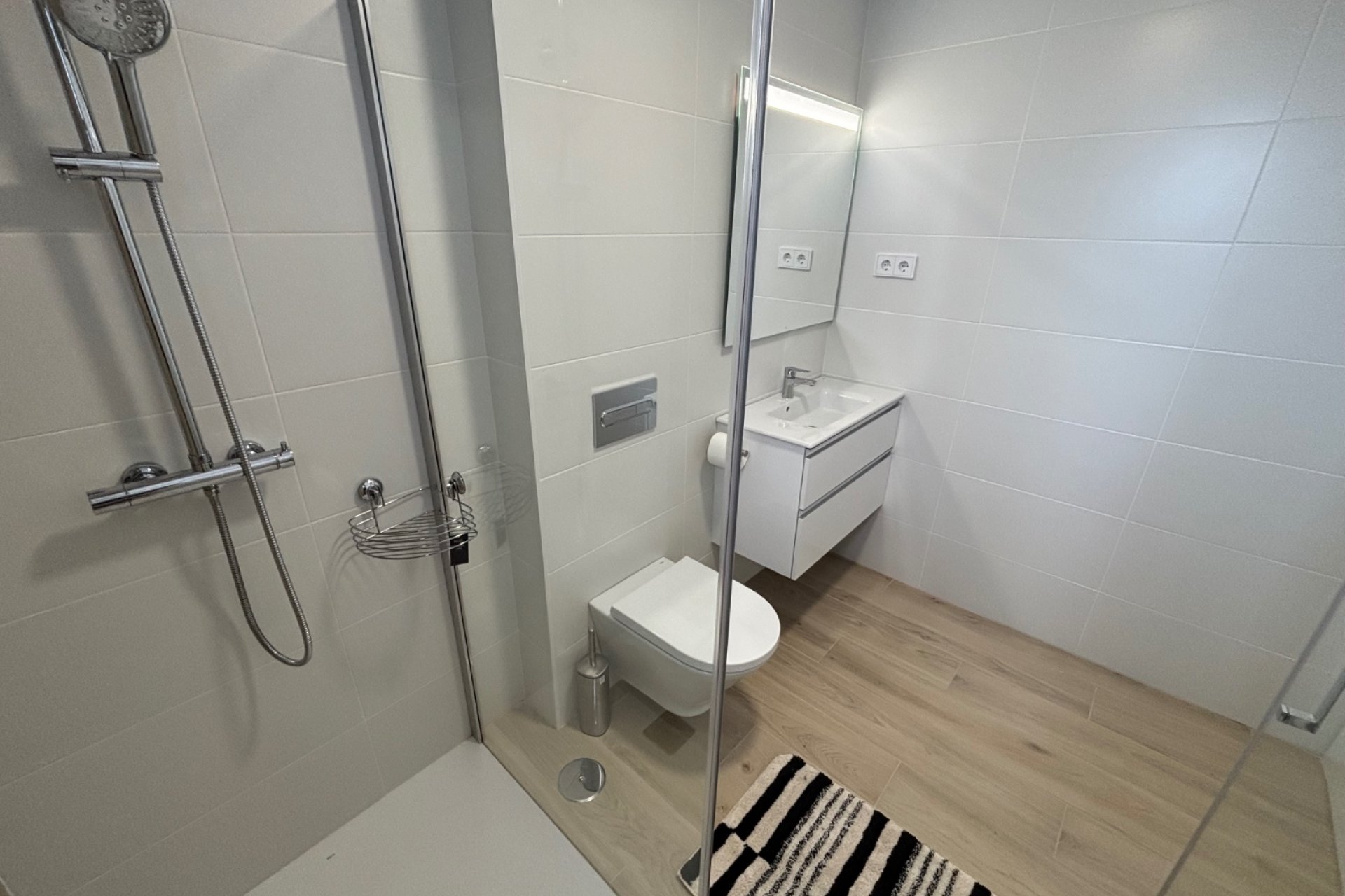 Resale - Villa - Los Alcazares - Roda