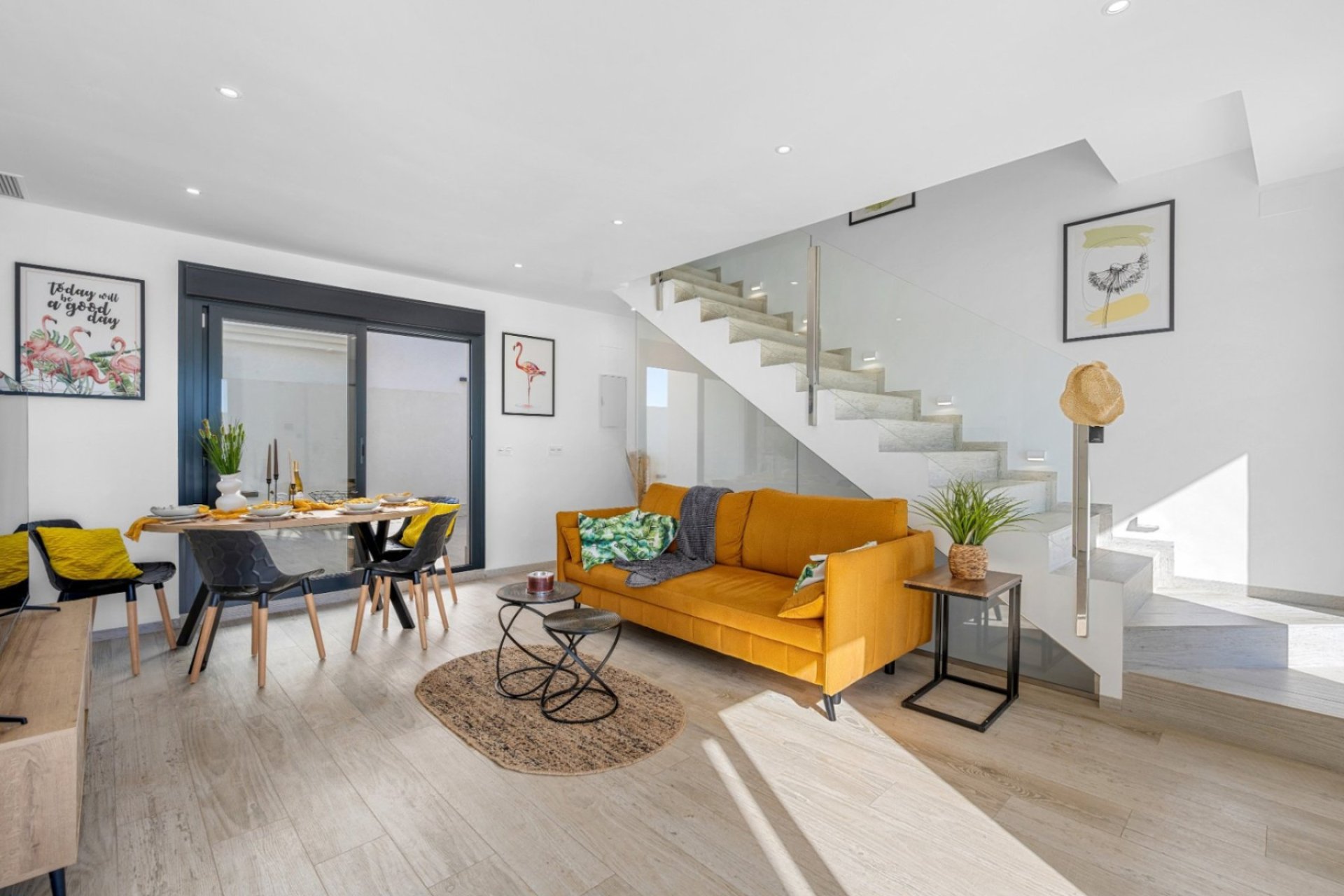 Resale - Villa - Los Alcazares