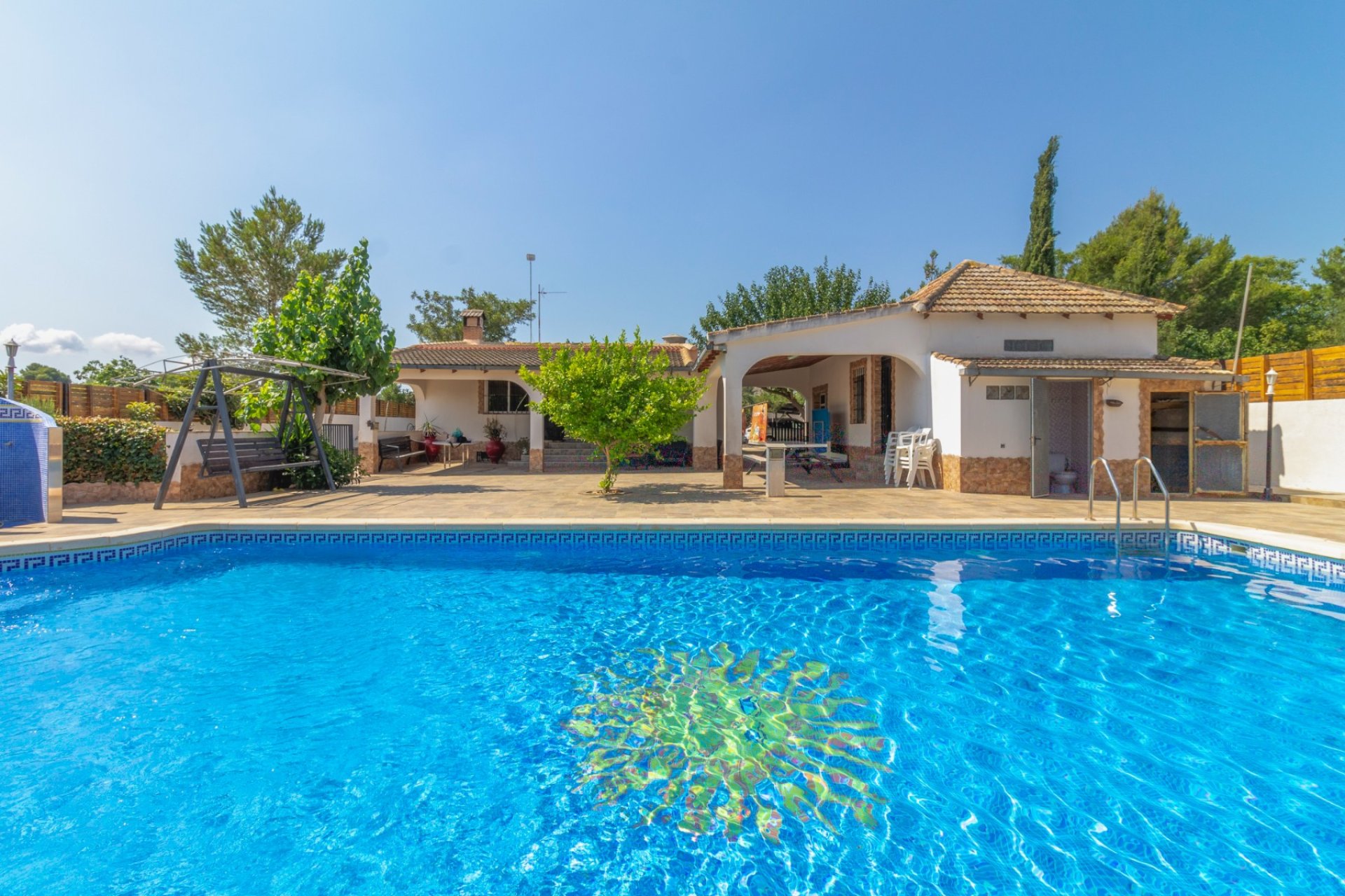 Resale - Villa - Los Alcazares