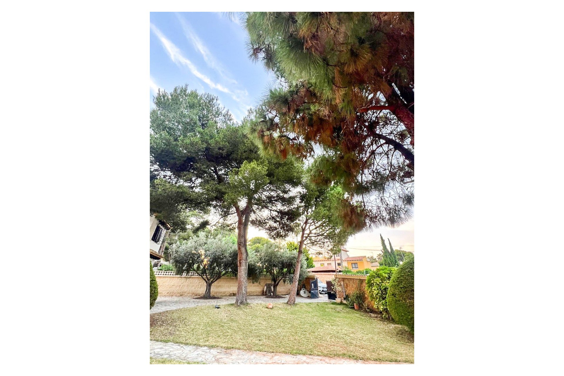 Resale - Villa - Orihuela Costa - Punta Prima