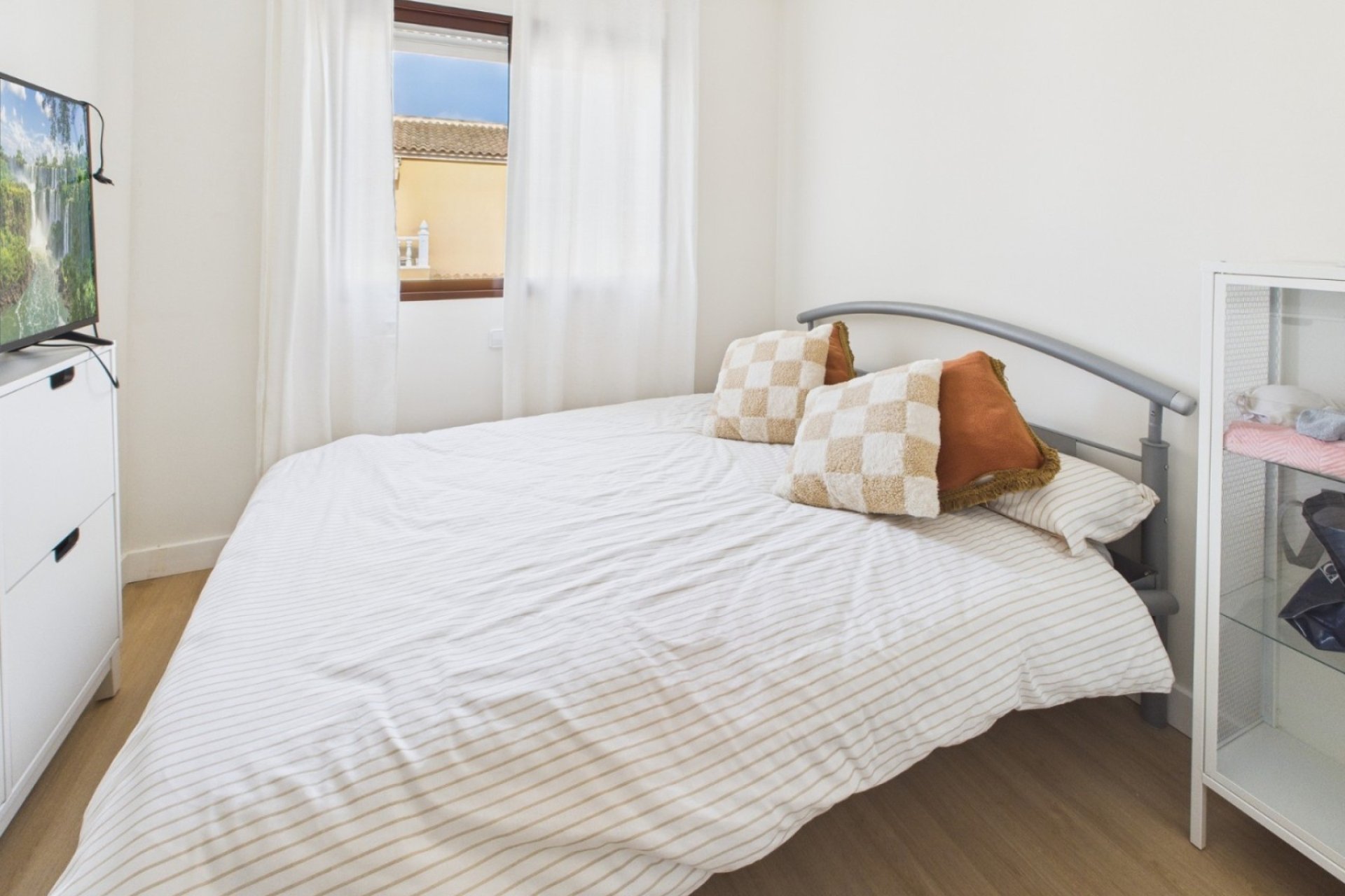 Resale - Villa / Semi semi-detached - Los Alcazares