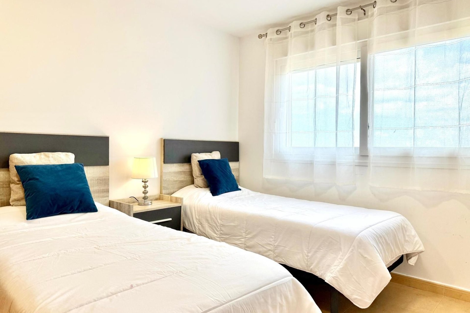 Reventa - Apartamento / piso - Los Alcazares
