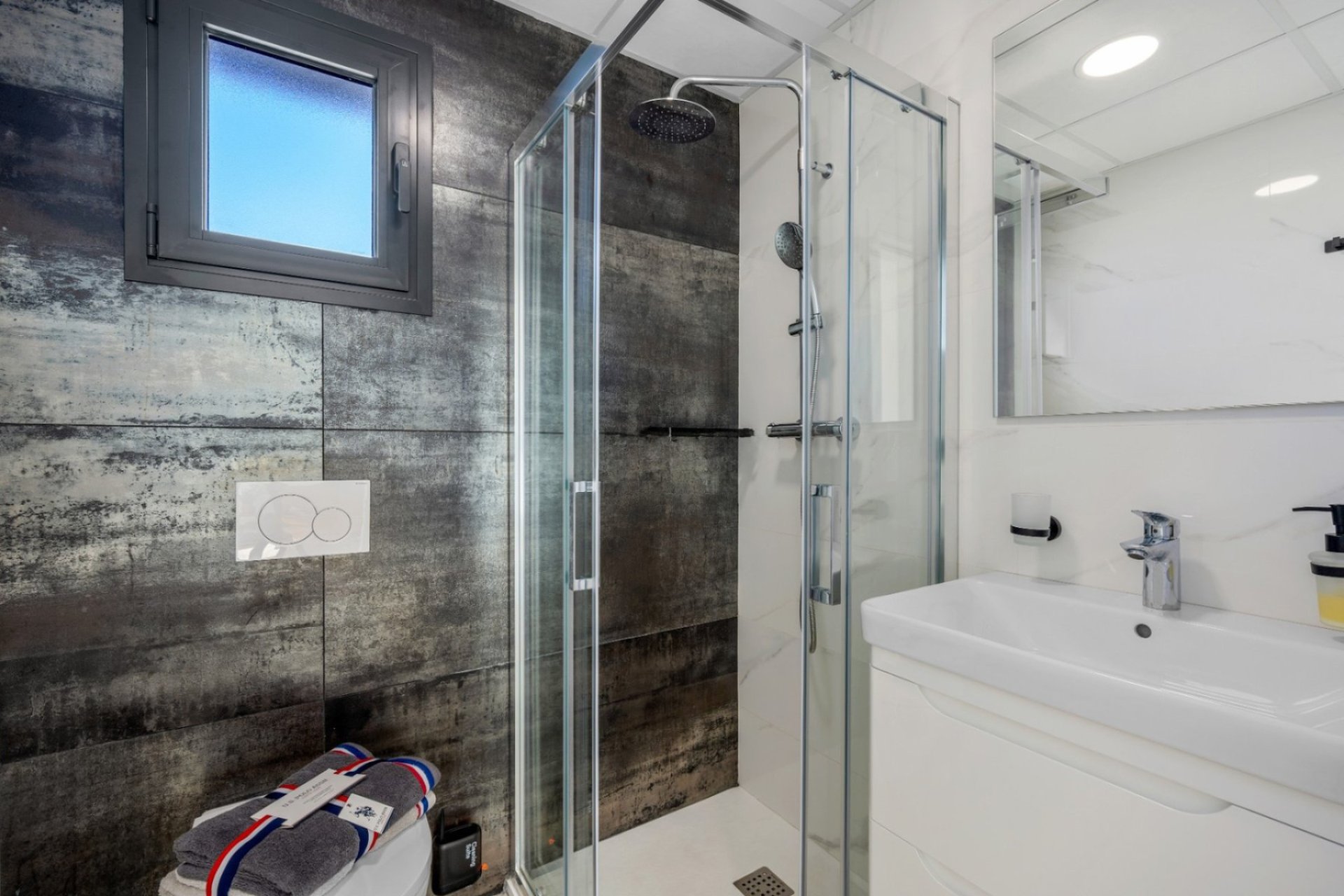 Reventa - Villa - Los Alcazares