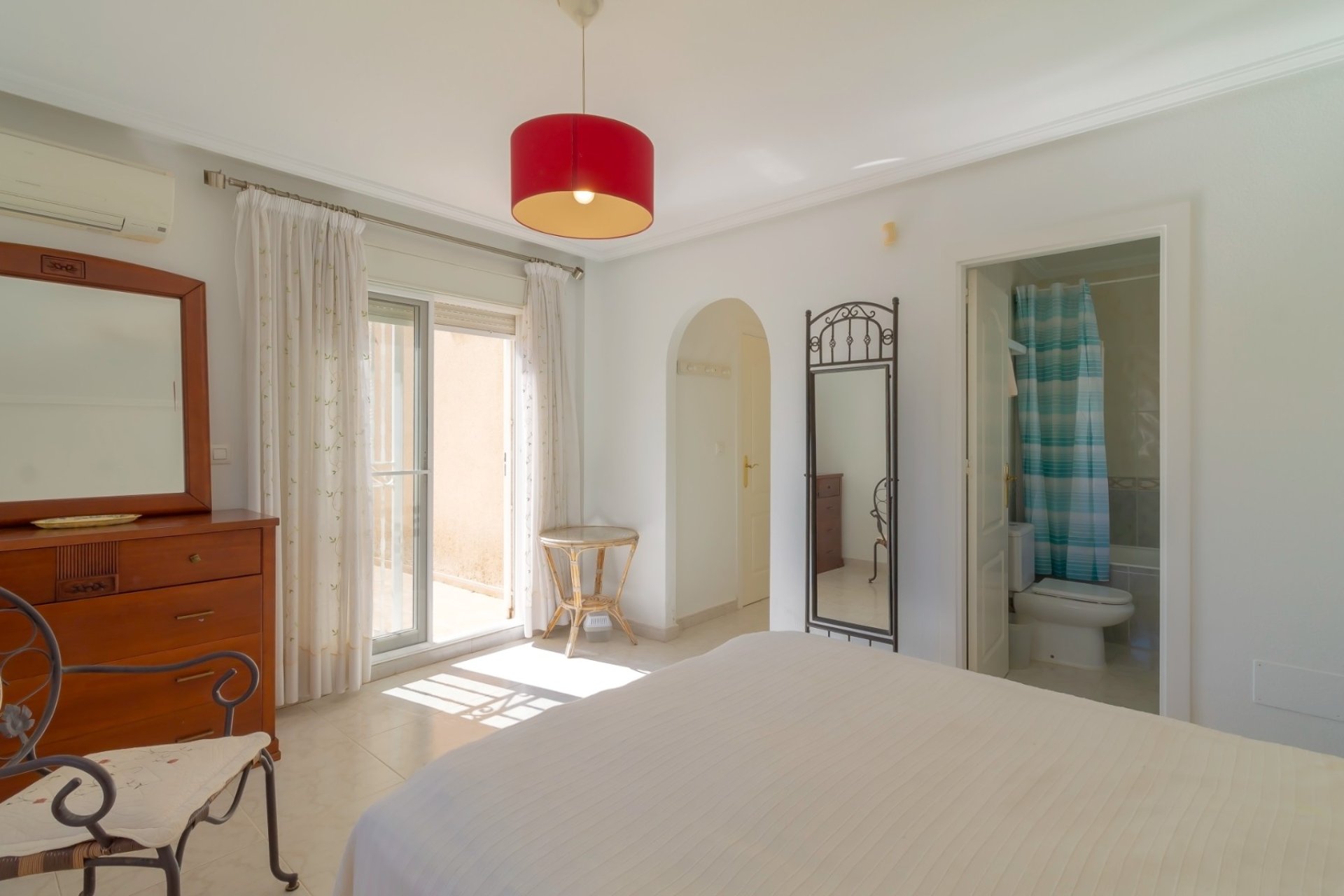 Reventa - Villa - Los Alcazares