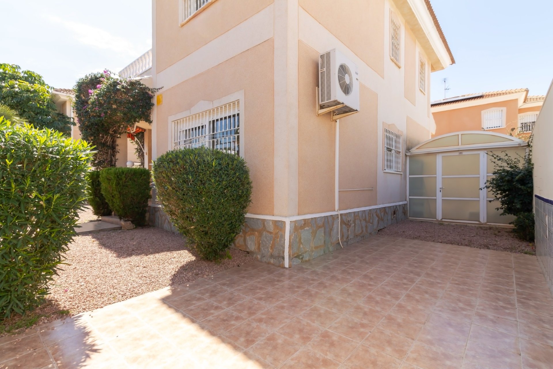 Reventa - Villa - Los Alcazares
