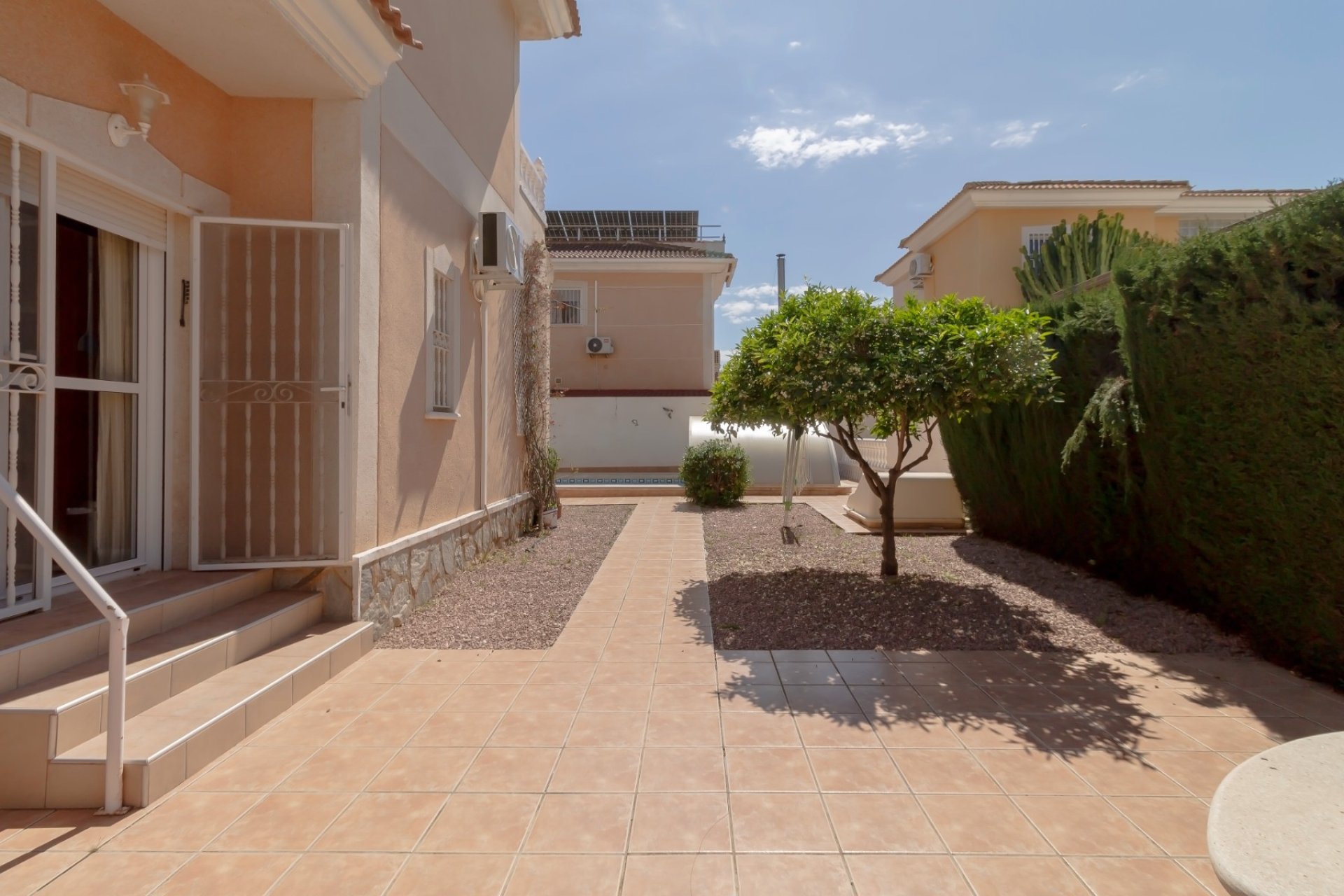 Reventa - Villa - Los Alcazares