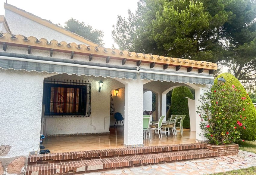 Reventa - Villa - Orihuela Costa - Punta Prima