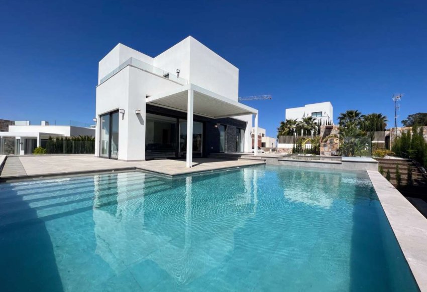 Reventa - Villa - Orihuela - Las Colinas golf