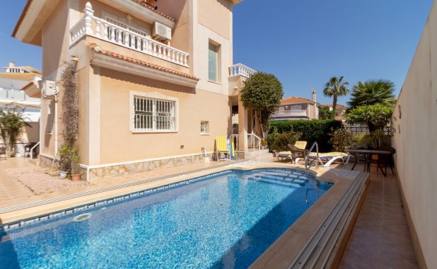 Villa - Resale - Los Alcazares - Los Alcazares