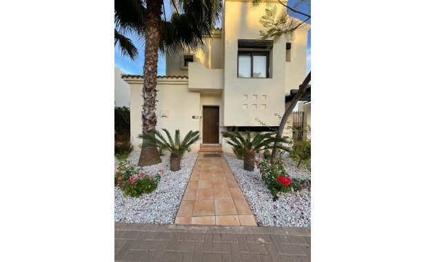 Villa - Resale - Los Alcazares - Roda