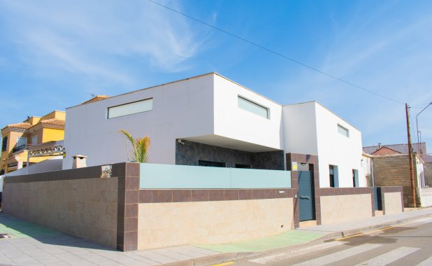 Villa - Resale - Pilar de la Horadada - Torre de la Horadada