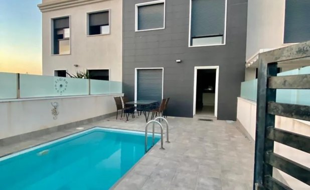 Villa - Resale - San Javier - Roda