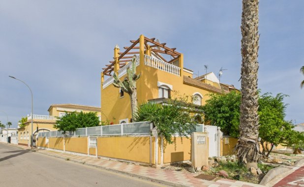 Villa / Semi pareado - Reventa - Los Alcazares - Los Alcazares