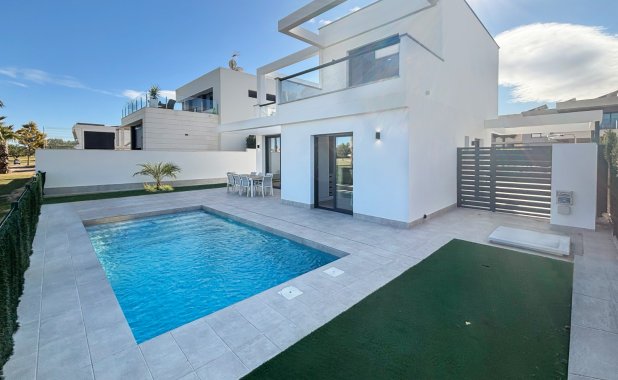 Resale - Villa - Los Alcazares - Roda Golf Resort
