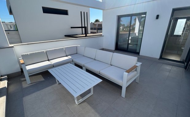 Resale - Villa - Los Alcazares - Roda Golf Resort