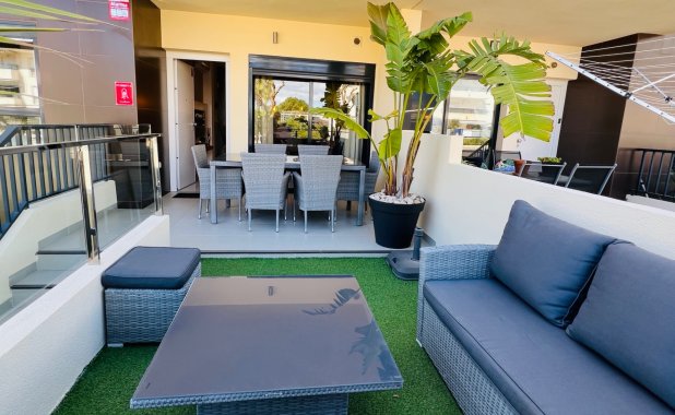 Resale - Apartment - Pilar de la Horadada - Mil Palmeras