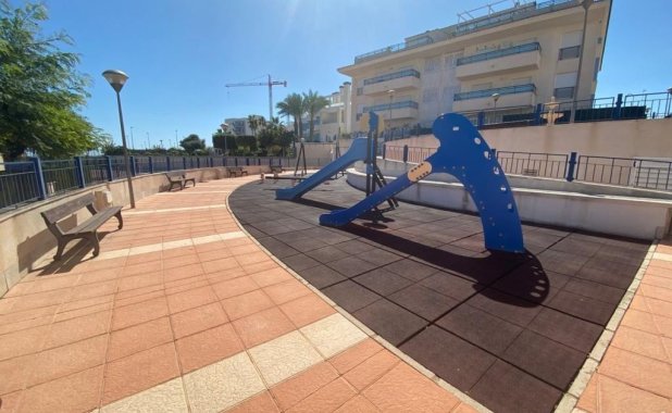 Herverkoop - Apartment - Mil Palmeras