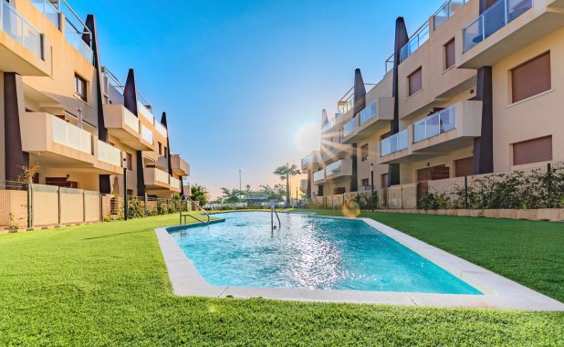 Resale - Apartment - Pilar de la Horadada - Mil Palmeras