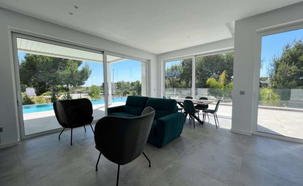 Reventa - Villa - Orihuela - Las Colinas golf