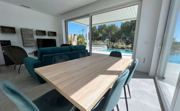 Reventa - Villa - Orihuela - Las Colinas golf