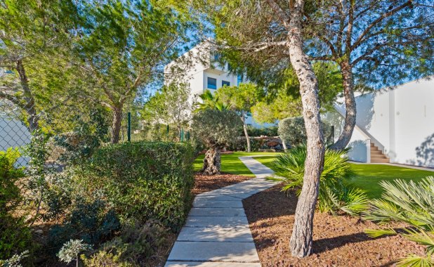 Resale - Villa - Las Colinas Golf Resort - Las Colinas golf