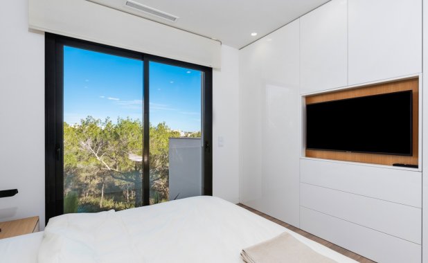 Resale - Villa - Las Colinas Golf Resort - Las Colinas golf