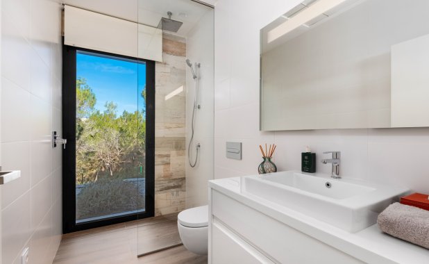 Resale - Villa - Las Colinas Golf Resort - Las Colinas golf