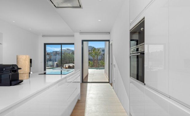 Resale - Villa - Las Colinas Golf Resort - Las Colinas golf