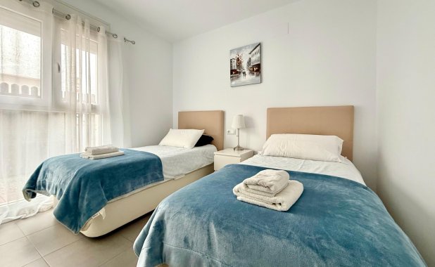 Reventa - Villa - Los Alcazares