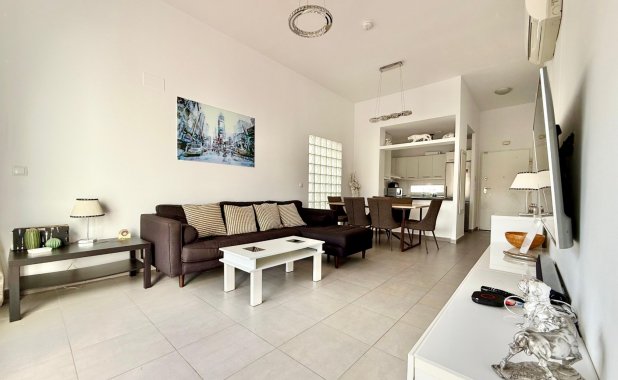 Reventa - Villa - Los Alcazares