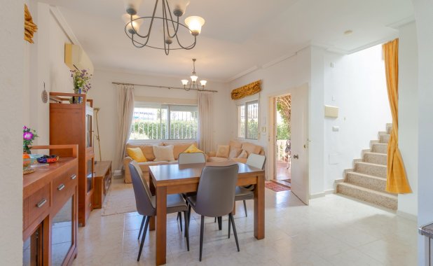 Reventa - Villa - Los Alcazares