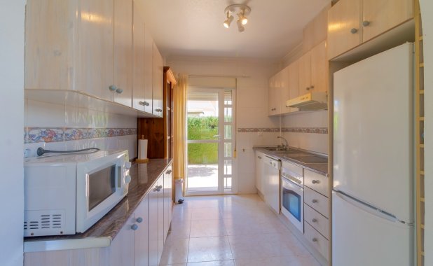 Reventa - Villa - Los Alcazares