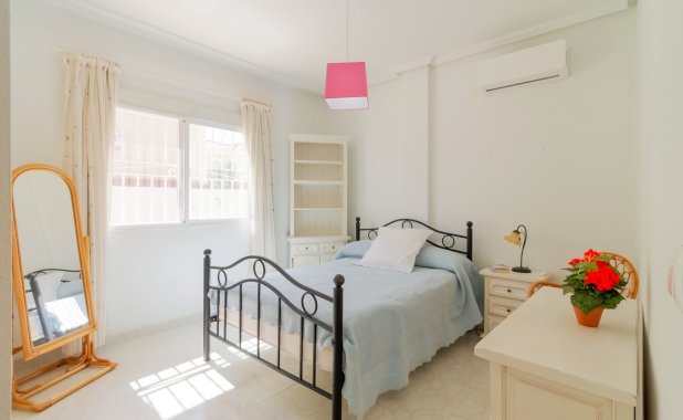 Reventa - Villa - Los Alcazares